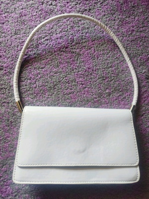 White used shoulder bag glossy leatherette