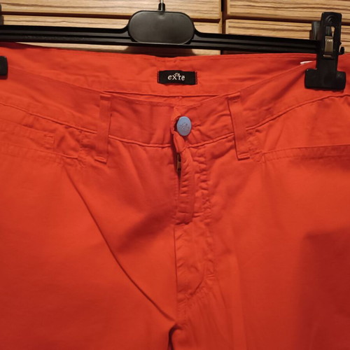 J's exte pants red new, size L