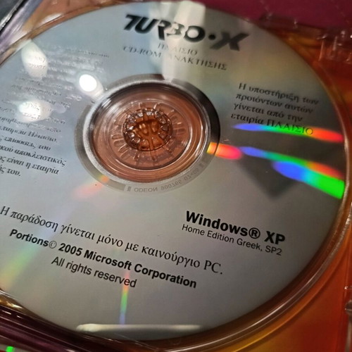 Authentic Windows XP and Microsoft keyboard like new