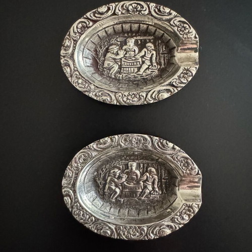 Silver ashtrays Hanau pair vintage condition, 19th century Germany