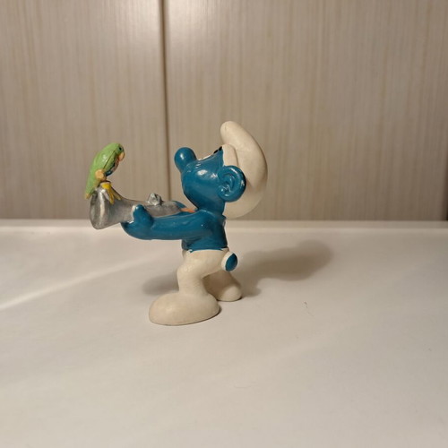 Smurf Schleich miniature Hunter Smurf 1978 like new