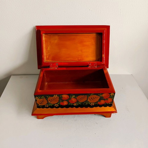 Wooden jewelry box used, hand-painted