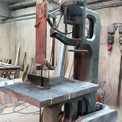 Band saw used 70mm, two threads, very good condition