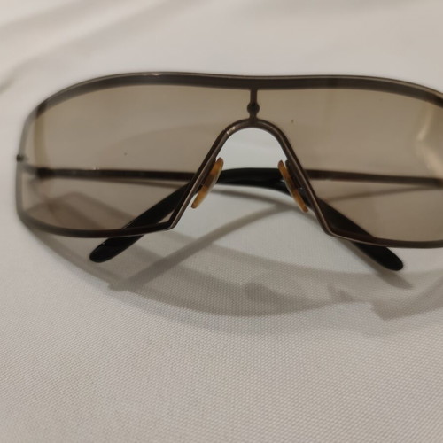 Vogue sunglasses used with brown lenses