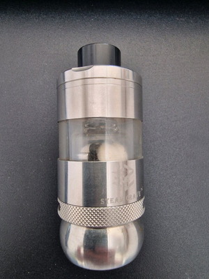 Steamcrave Glaz RDTA 30mm used with stand base