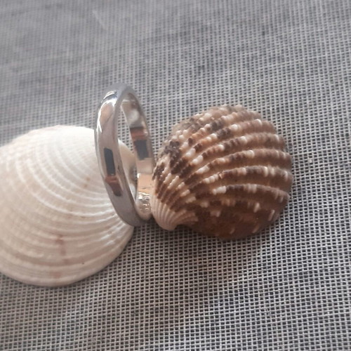 Silver ring handmade new, small size, gift pouch