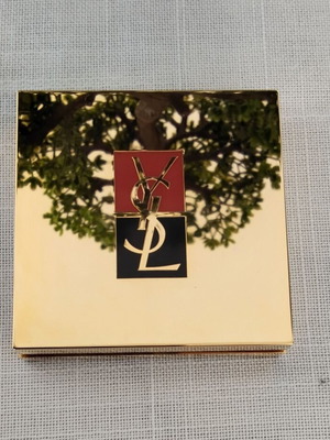 Παλέτα σκιών Yves Saint Laurent Duo No. 5 Blue Legend Grey Illusion σαν καινούργιο