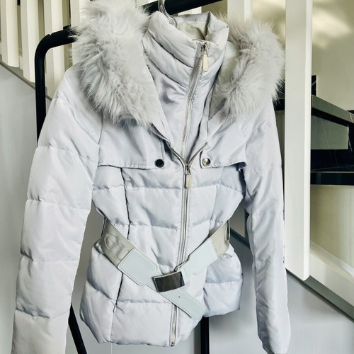 Guess Belted Down Jacket light grey like new, size S