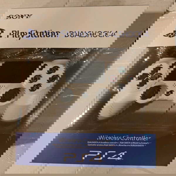 Sony DualShock 4 Controller PS4 White