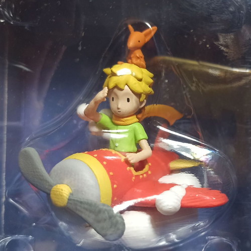 The Little Prince and the Fox on the Plane Figurine new