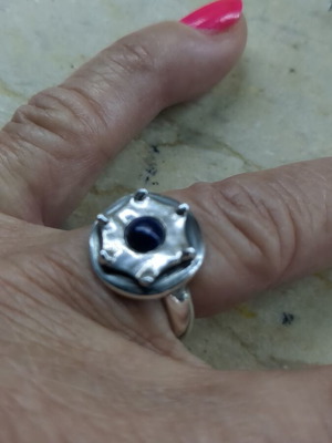 Silver ring with lapis lazuli stone like new, size 17.8