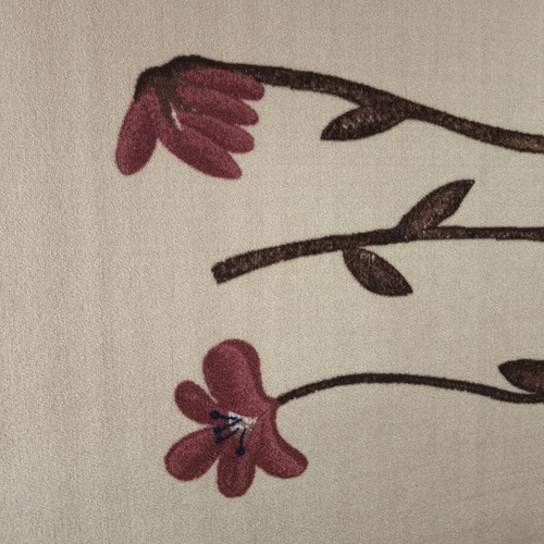 Large rug like new in beige brown shades with red flowers 240x200cm