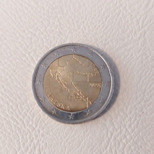 2 Euro Coin Croatia 2023 used, map design