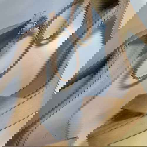 Γόβες Sante μπεζ μεταχειρισμένες, νούμερο 39, ψηλές με τακούνι 13 εκ.