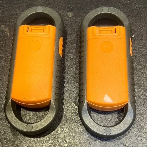 Motorola TLKR-T3 walkie talkie used with 5 km range