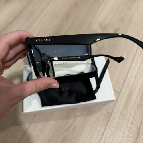 Gucci GG1540S unisex sunglasses, black
