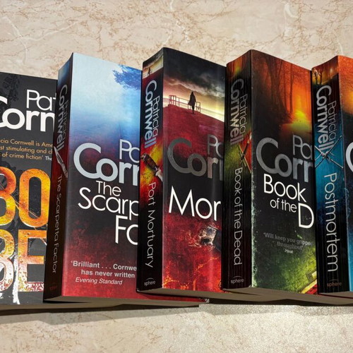 Patricia Cornwell Scarpetta Series books like new, English
