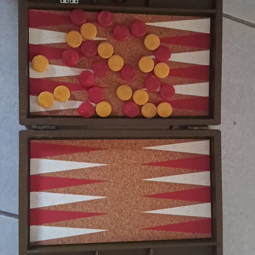 Backgammon like new, height 24 cm, width 17.5 cm