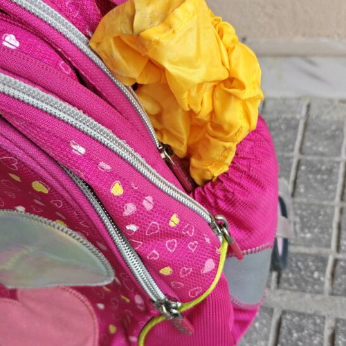 Kalgav school bag for girls like new