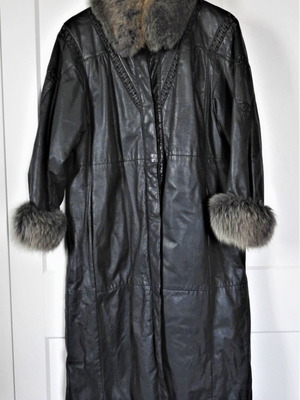 Vintage leather coat used, gray, size 36, with fox fur