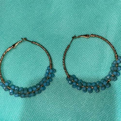 Women's earrings like new