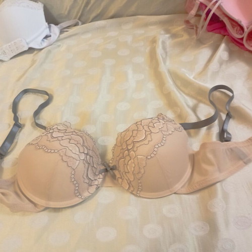 Bras used, pack of 5, size 70B