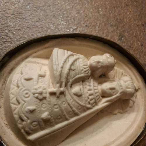 Meerschaum reliquary Saint Mary and the Child used