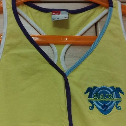 Diesel sleeveless cotton shirt like new, yellow
