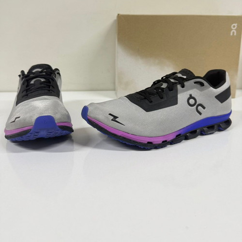 On Running Cloudflesh sports shoes new, size 39, gray