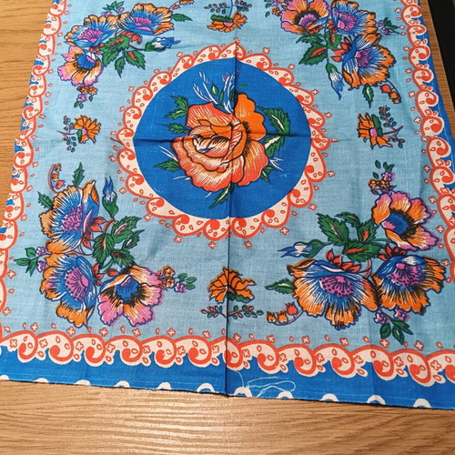 Table napkins like new, pack of 5 squares 35cm×40cm