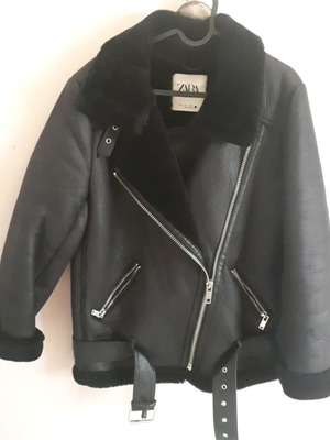 Байкър яке употребявано Zara черно с подплата