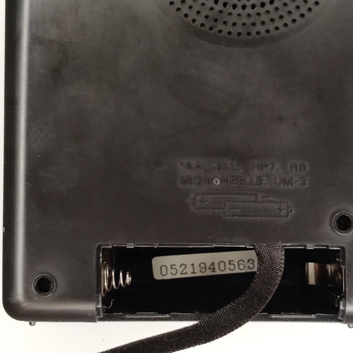 SANYO M1118 Cassette Walkman used, slow motion playback, needs service