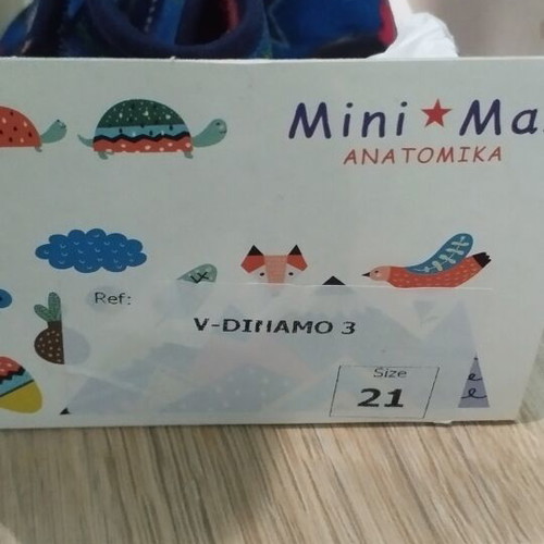 Mini Max Baby Shoes Size 21 Like New