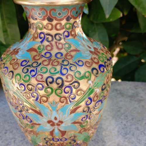 Cloisonne vase handmade authentic new