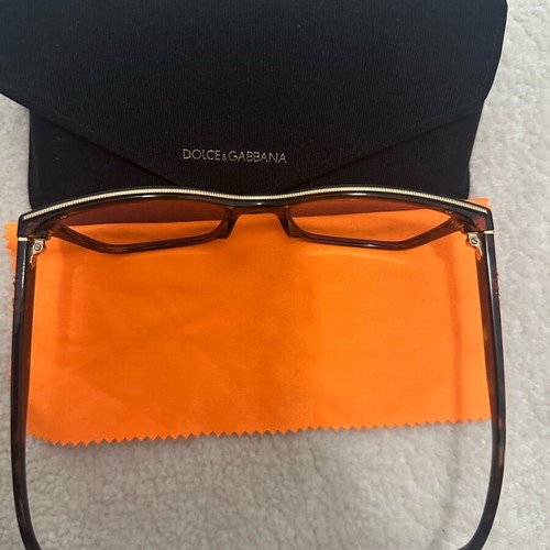 Glasses with astigmatism lenses like new