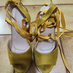 Suede platform sandals used, yellow, size 37