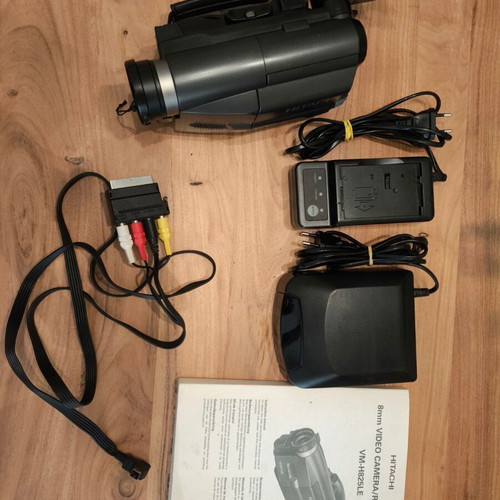 Hitachi H825LE 8mm video camera recorder used with accessories