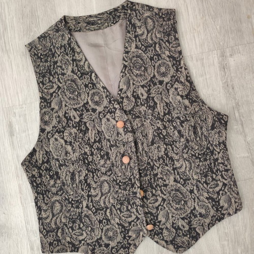 Vintage vest handmade, like new, size S, gray