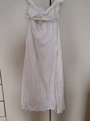 Petal and Pup dress new, white, midi strapless