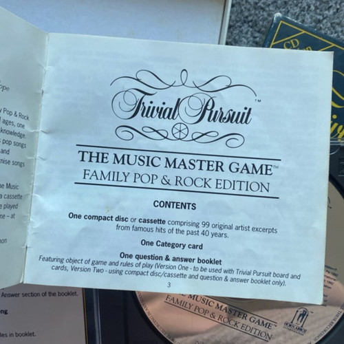 Trivial Pursuit The Music Master Game Family Pop & Rock Edition like new