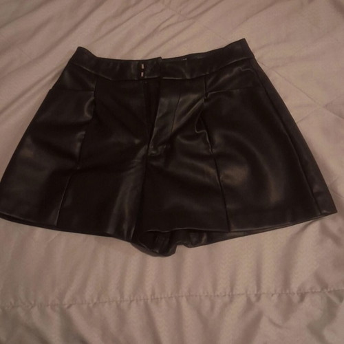 Stradivarius Mini Shorts black faux leather like new