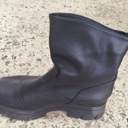 Envie Shoes black boots refurbished, size 41, sample with side damage