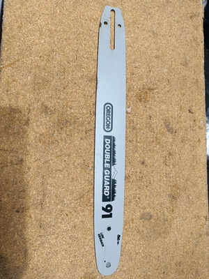Oregon double guard chainsaw bar used with code 8L 122364