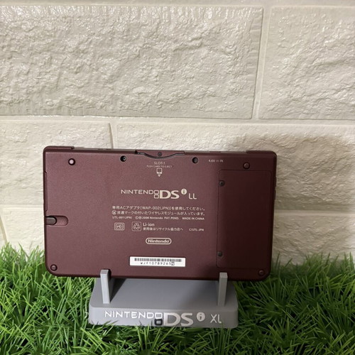 3D printed stand for Nintendo DS XL