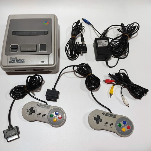Super Nintendo console used PAL with 3 games and cables