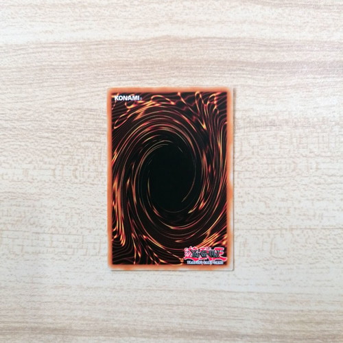 Yu-Gi-Oh! Kunai with Chain Trap Card near mint