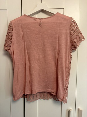 Pink blouse like new, size L