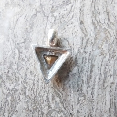 Silver 925 Triangle Pendant new with zircon stone