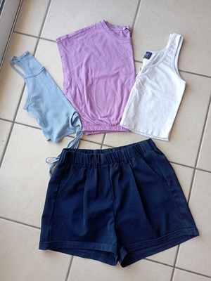 Σετ ρούχων γυναικεία Pink Woman small μεταχειρισμένο, 4 τεμάχια πολύχρωμα