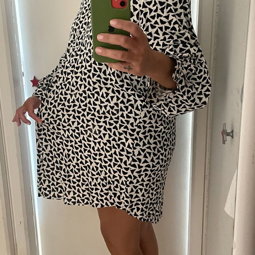 H&M short black and white shirt dress, size S, loose fit
